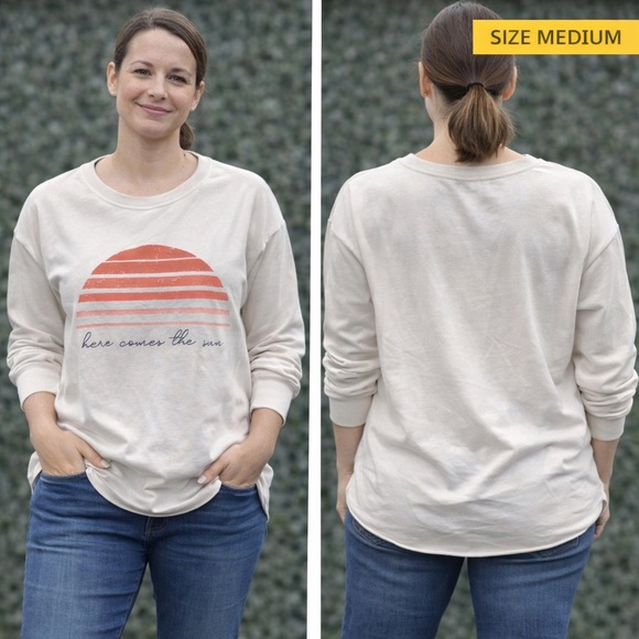 C&C California Tops - Women’s Cream Long-Sleeve Graphic Tee - 'Here Comes the Sun' MEDIUM